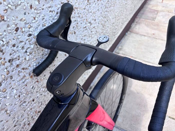 Trek Madone SL6 Carbon Road Bike