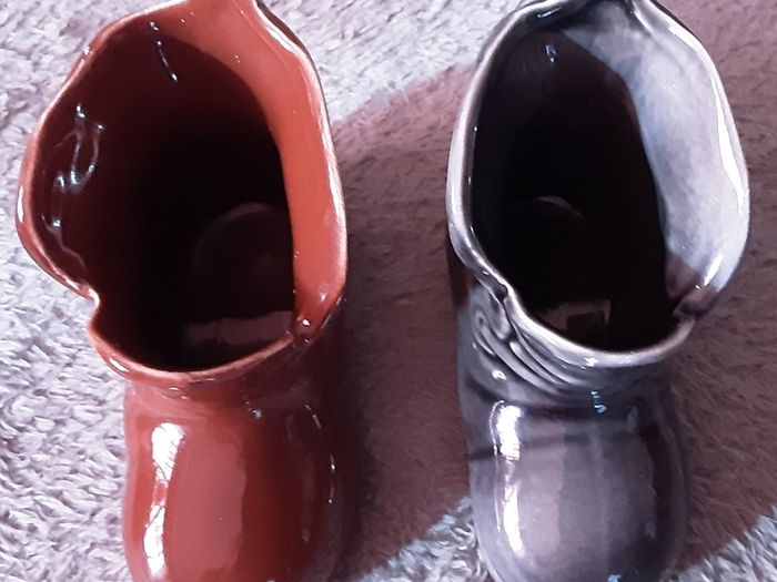 Arklow pottery  brown boot 60's, just the one