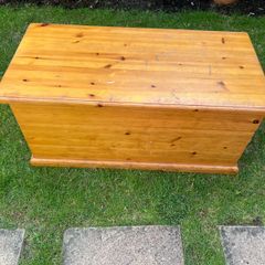 Wooden storage box protea pine