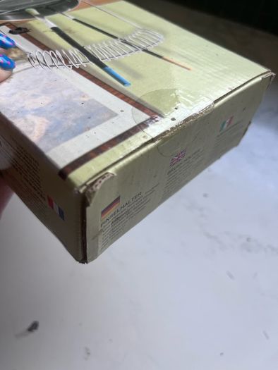 Paint brushe holder