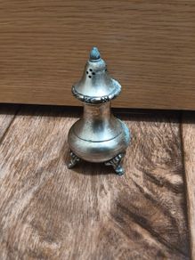 Vintage Silver Plated Salt/Pepper Shaker