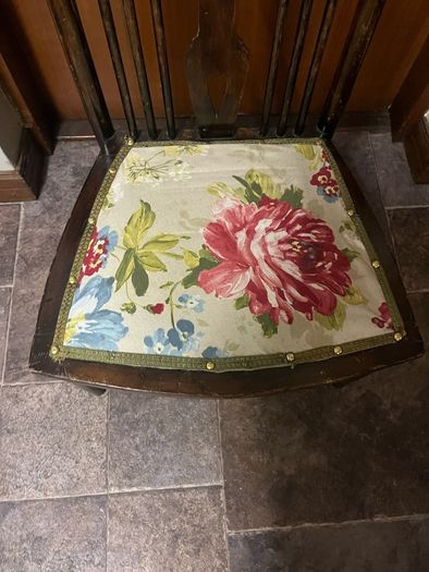 Antique nursing chair