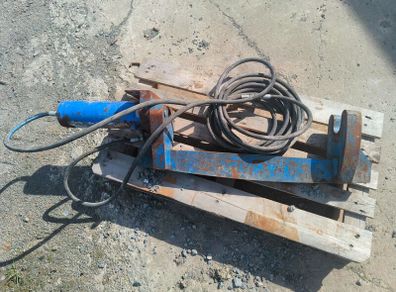 Hydraulic Track Pin Press