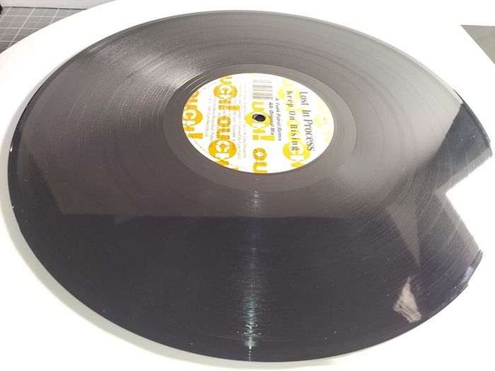 Lost In Process - Keep On Rising - Ouch! Records - LABELS Looks RALLIED Actually PLAYS Near MINT! Mid 90s Ouch! ACID House BANGER!