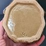Vintage 1970s hand-finished ceramic frog sponge scrubby holder, signed GJ, maker unknown. Image 5