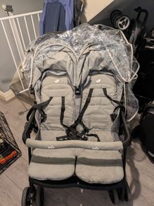 Jolie twin pram