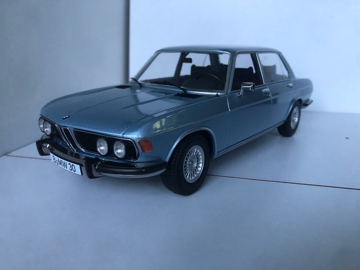 model cars Autoart, minichamps, Otto, Norev etc