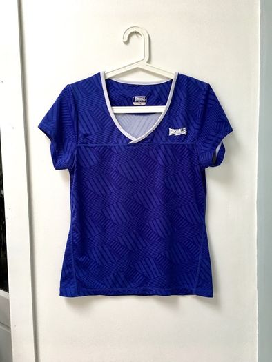 Lonsdale top