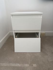 Bedside table