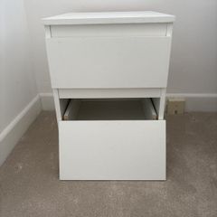 Bedside table