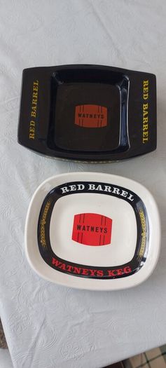 2 x vintage  advertising watneys red barrel ashtrays collectors items ,nice in any collectors collection,,sold as seen, see pictures for condition,