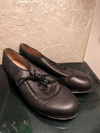 New dance shoes
