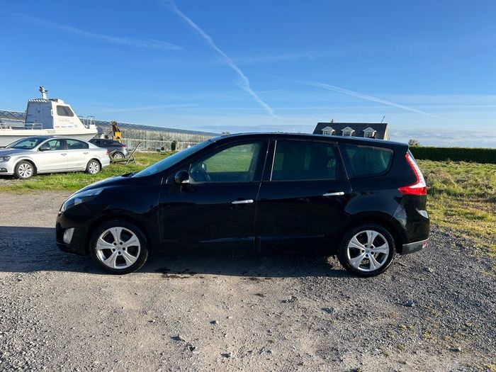 11 Grand Scenic 7 seter