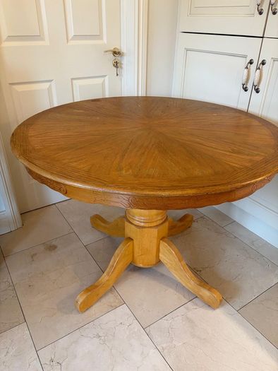 Kitchen Table