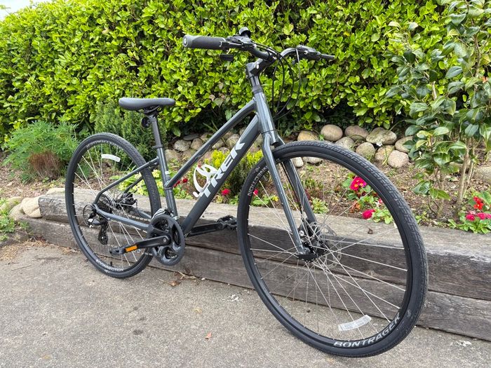 Comfortable performance: Trek FX 1 mid-step (size small)
