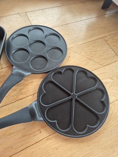 Pancake Pan x 2 + Griddle Pan