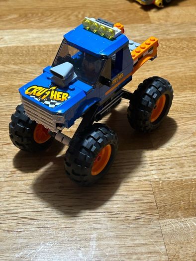 Lego monster truck