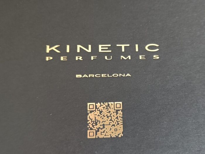 Kinetic perfumes discovery set