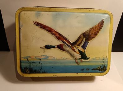 Mid Century MacFarlane Lang & Co Tin