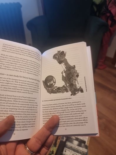 Robotics: A Very Short Introduction (Very Short Introductions) (Paperback)