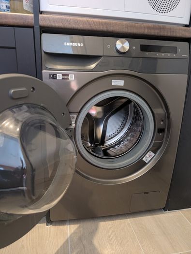 Samsung Series 5+ 9kg Auto Dose Inox