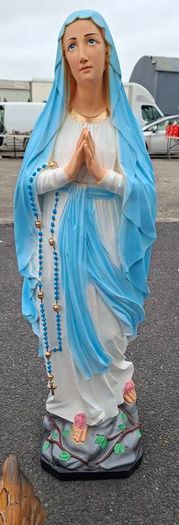 life Size Animals & Religious Statues.