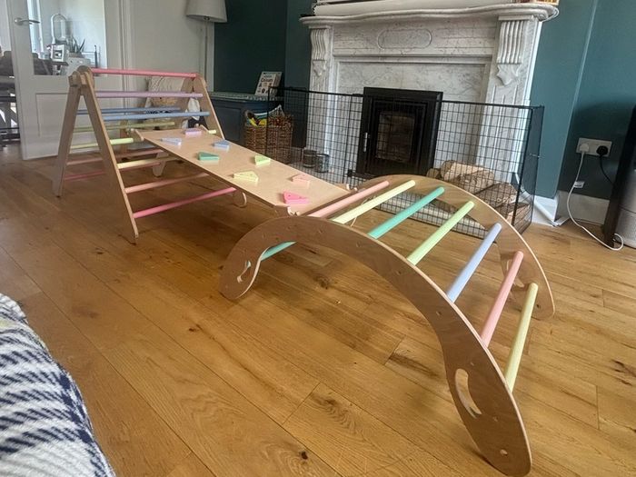Foldable Pikler set with arch and slide