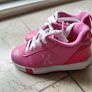 Immaculate Condition Pinky Heelys Sidewalk Junior UK11 Image 2