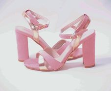 Anna Field Size Uk3