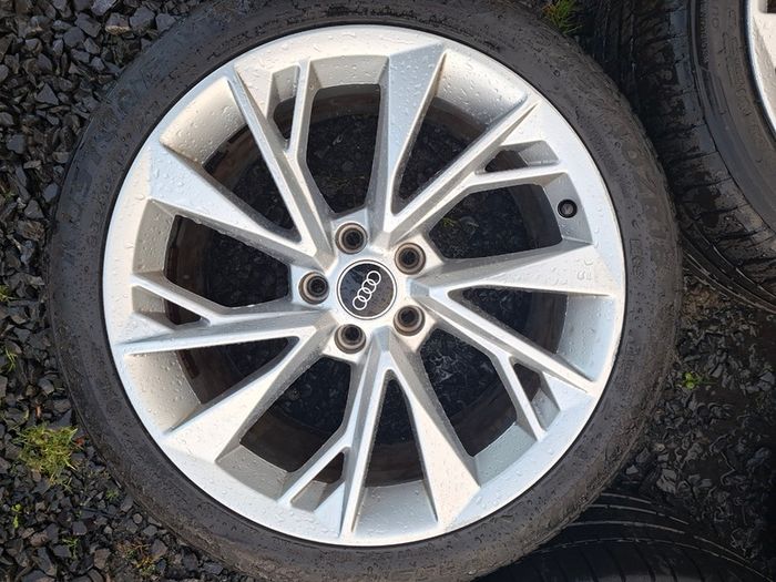 18" Genuine Audi A5 S Line Alloys with tyres