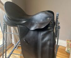 Kiefer Dressage Saddle