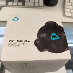 HTC Vive Tracker 2.0 - V2 Body Tracker/ Used
