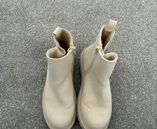 UK 13 cream boots