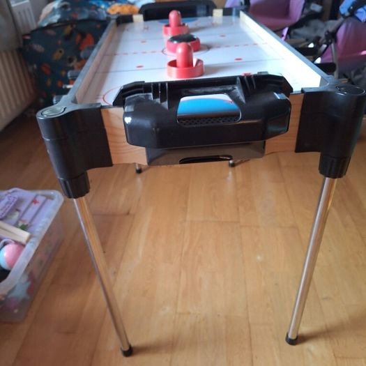 Football & air hockey table