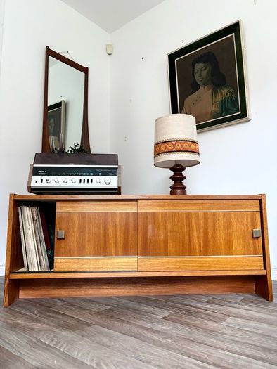 Vintage Retro Mid Century Teak Scandinavian Sideboard/Record Cabinet/TV Unit