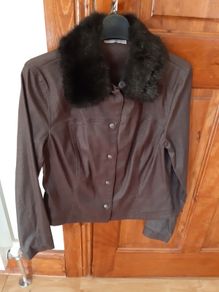 Ladies Brown Jacket detachable collar Size 10