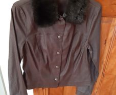 Ladies Brown Jacket detachable collar Size 10
