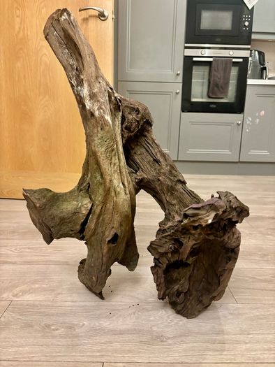 2xl Pre soaked Driftwood approximately about 20-25kg