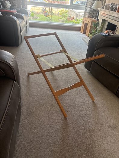 Moses Basket Stand