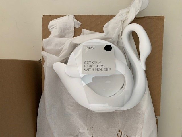 Next swan coaster set with holder - brand new