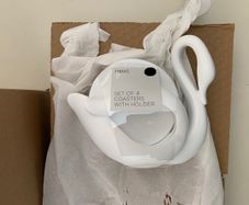 Next swan coaster set with holder - brand new
