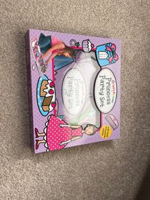Princess Party book & puzzle pieces
