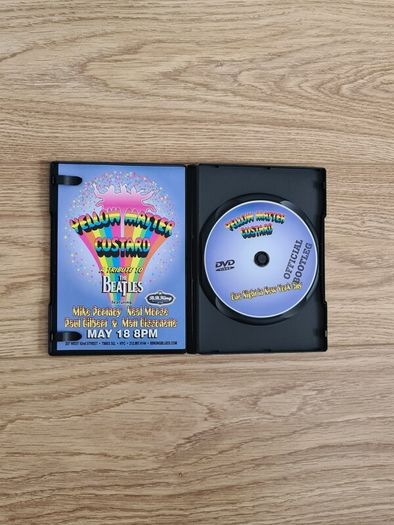 dvd Paul Gilbert yellow matter custard Beatles tribute