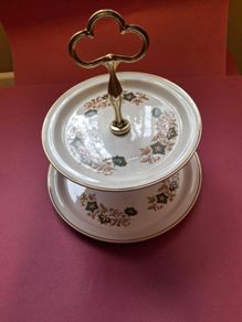 Irish Arklow Pottery Studio Kraft Cake Stand  1970's  Wicklow