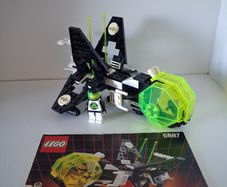 Lego classic space 6887 Blacktron 2 Allied Avenger
