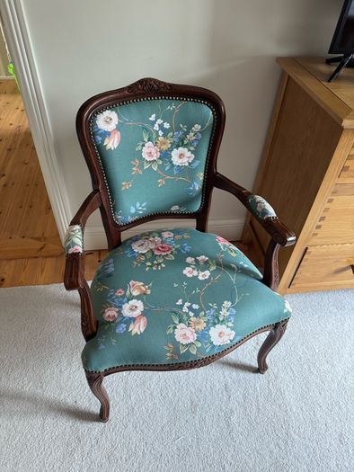arm chair