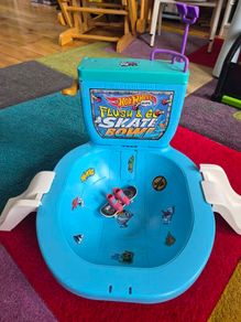 Hot Wheels Skate Bowl