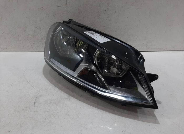 Volkswagen Golf Mk7 2013-2016 Driver Side Headlight Genuine 5G2941006E right Headlight