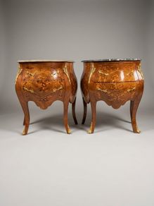 Pair of Mahogany and Kingwood Veneer Marble Top Bombe Bedside Lockers / Nightstands