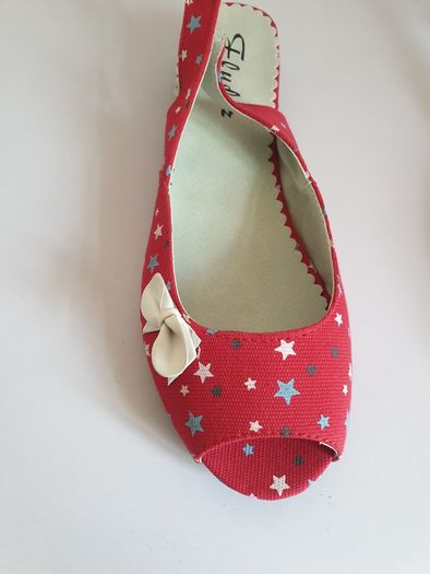 Flydoz Ladies Red Slingback Shoes With Stars & Bows New With Box Size UK4 EU37 CAN POST